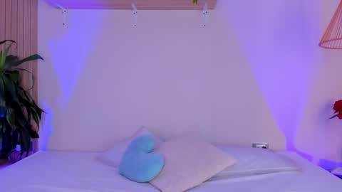 Meganritz online show from October 14, 2025, 3:40 am