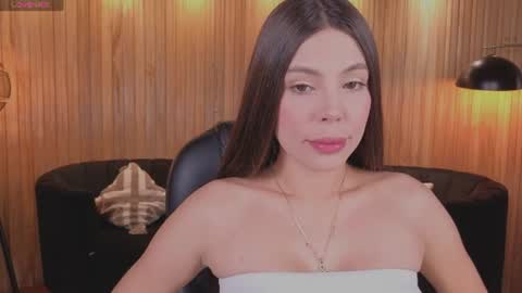 Snapshot of meganscottx chatting on June 17, 2026, 12:07 pm Megan online show from June 17, 2026, 12:07 pm
