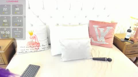 Megan online show from September 26, 2025, 12:09 pm