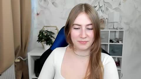 Snapshot of meganx_candy chatting on March 19, 2026, 1:59 pm Megan online show from March 19, 2026, 1:59 pm
