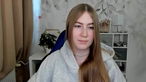 Snapshot of meganx_candy chatting on March 27, 2026, 8:26 am Megan online show from March 27, 2026, 8:26 am