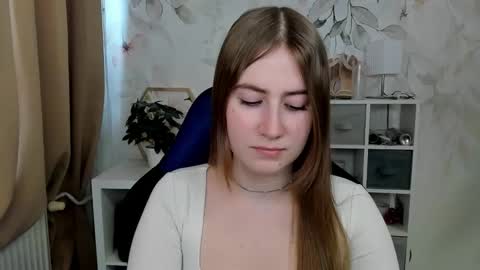 Snapshot of meganx_candy chatting on March 31, 2026, 12:27 pm Megan online show from March 31, 2026, 12:27 pm
