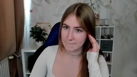 Snapshot of meganx_candy chatting on April 16, 2026, 12:39 pm Megan online show from April 16, 2026, 12:39 pm