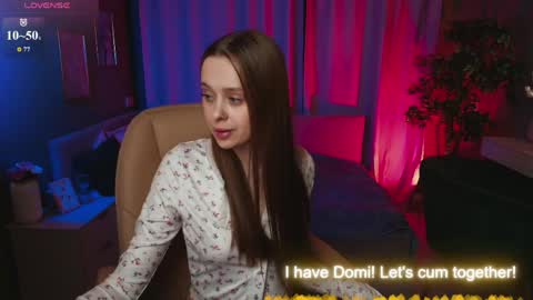 Snapshot of megg_ryan chatting on June 1, 2026, 2:08 pm megg_ryan online show from June 1, 2026, 2:08 pm
