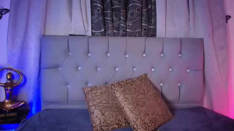 meggan online show from November 28, 2025, 3:31 am