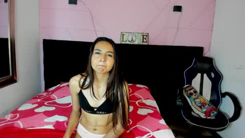 MeggannFoxx online show from September 16, 2025, 1:34 pm