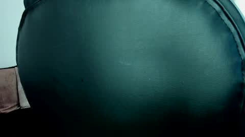 Meghan online show from October 12, 2025, 1:54 pm