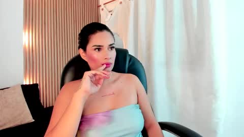 Meghan online show from October 20, 2025, 1:11 pm