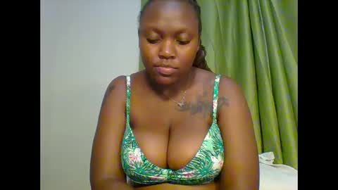 Snapshot of meghan_spice chatting on September 14, 2025, 7:13 pm meghan_spice online show from September 14, 2025, 7:13 pm