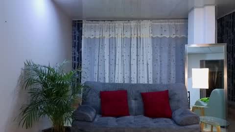 Mei online show from February 10, 2025, 11:23 pm