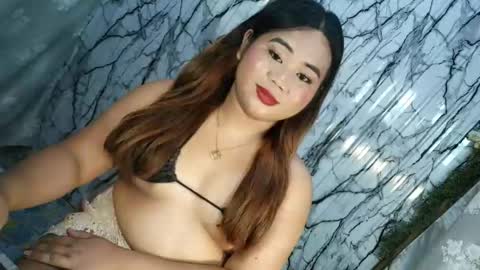 mei_sofia online show from April 6, 2026, 3:35 pm