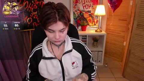 mekurisu online show from February 24, 2025, 8:49 am