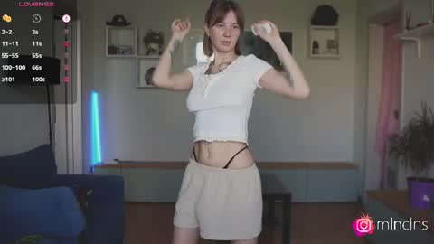 Snapshot of mel_collins chatting on June 19, 2026, 3:49 pm MELANIE PVT ONLY 60TK PER MIN online show from June 19, 2026, 3:49 pm
