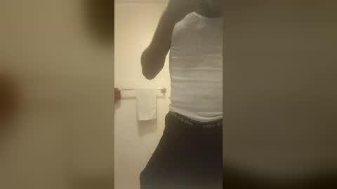 Snapshot of mel_hart_jr chatting on July 12, 2026, 9:11 am mel_hart_jr online show from July 12, 2026, 9:11 am
