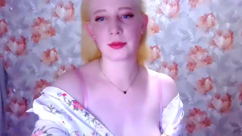 Snapshot of mel_mellie chatting on June 16, 2026, 6:21 pm Mel Mellie online show from June 16, 2026, 6:21 pm