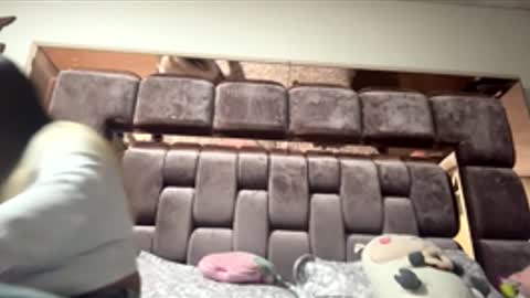 Melaany  online show from April 20, 2026, 1:08 am