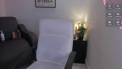 melan_owen online show from November 13, 2025, 11:09 am