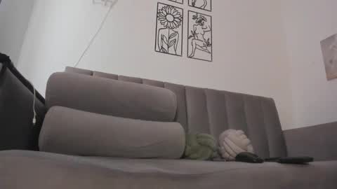 melani greyy online show from November 20, 2025, 9:36 pm