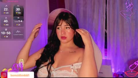 Snapshot of melani_sunny chatting on January 30, 2025, 1:33 am Melani sunny online show from January 30, 2025, 1:33 am