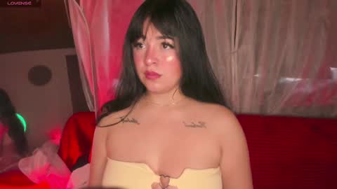 Snapshot of melani_sunny chatting on March 1, 2025, 6:43 pm Melani sunny online show from March 1, 2025, 6:43 pm