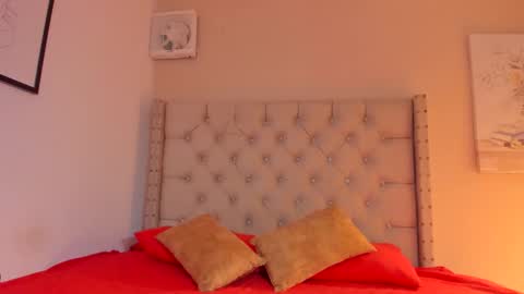 melania_xtreme online show from March 1, 2026, 2:13 am