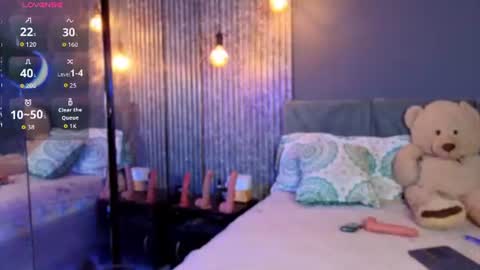 Snapshot of melanie__5 chatting on July 11, 2026, 9:27 pm Melanie Baez online show from July 11, 2026, 9:27 pm