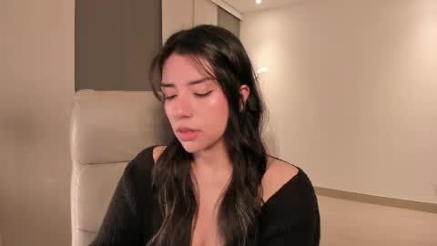 Melanie online show from April 1, 2026, 12:11 am