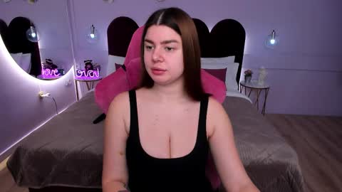 Snapshot of melaniecarterr chatting on February 25, 2026, 6:12 am Melanie online show from February 25, 2026, 6:12 am