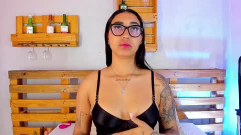 Melanie online show from January 3, 2025, 7:29 pm