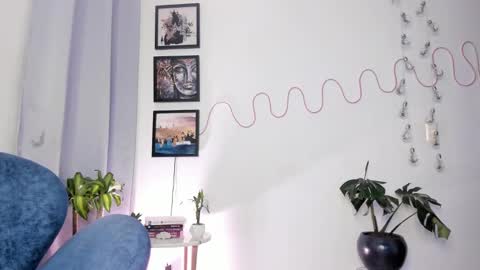 Melany online show from December 13, 2024, 2:21 am