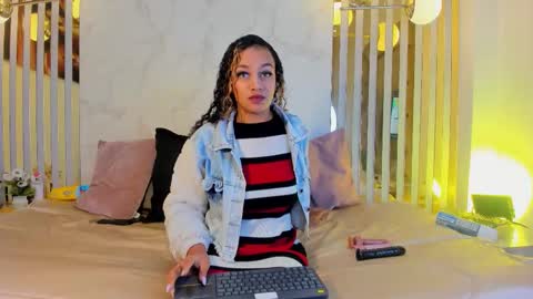 Melanie  online show from September 9, 2025, 11:10 am