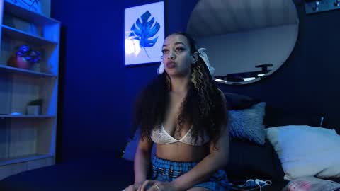 Melanie  online show from October 24, 2025, 11:17 am