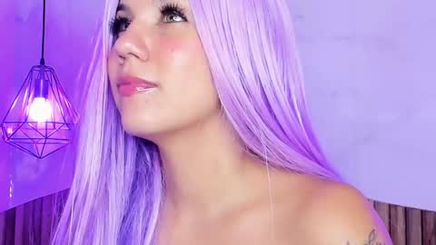 Melanie Roux online show from January 10, 2025, 11:08 pm