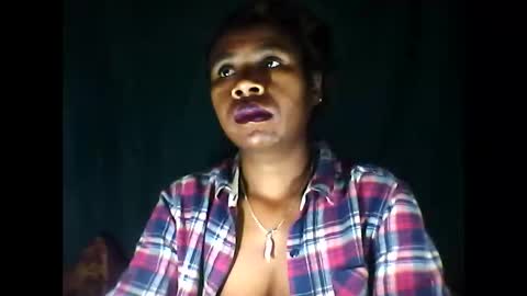 melanih online show from May 17, 2026, 4:10 am