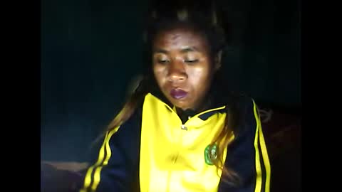 melanih online show from May 20, 2026, 1:56 am