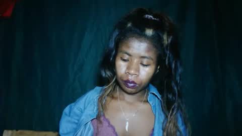 melanih online show from May 27, 2026, 5:48 am