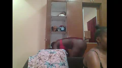 Baby online show from October 12, 2025, 3:22 pm