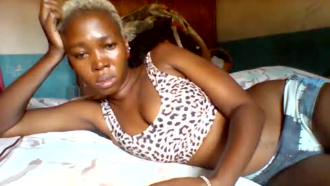 melaninndriping online show from November 5, 2025, 9:31 am