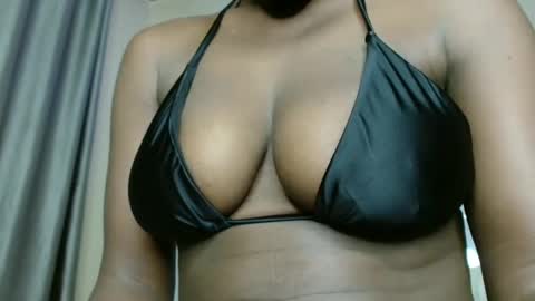 Snapshot of melaninqueen02 chatting on May 1, 2026, 1:48 pm ann online show from May 1, 2026, 1:48 pm