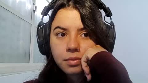 Lina online show from March 13, 2026, 10:11 am