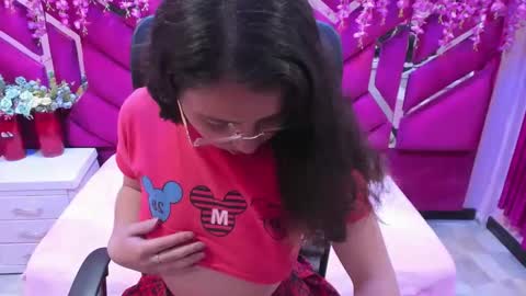 Snapshot of melanny_colins chatting on November 22, 2025, 12:15 pm Melany online show from November 22, 2025, 12:15 pm