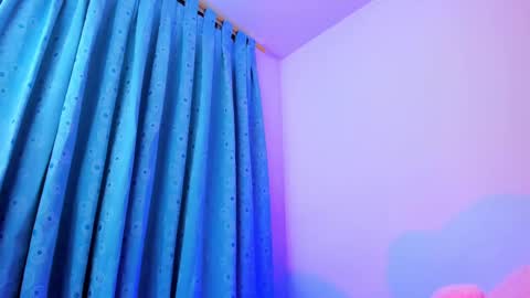 Melanny online show from September 29, 2025, 10:47 pm