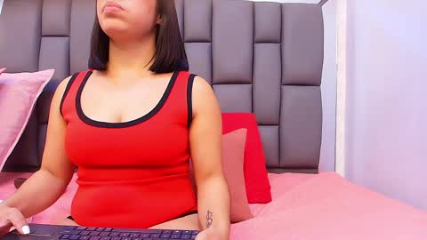 Snapshot of melany_roberts_ chatting on May 13, 2026, 3:04 am Melany online show from May 13, 2026, 3:04 am
