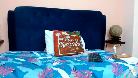 Melany online show from December 2, 2024, 10:01 pm