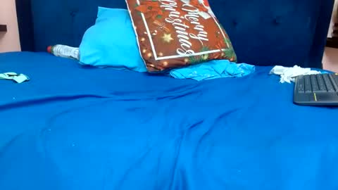 Melany online show from December 26, 2024, 9:47 pm