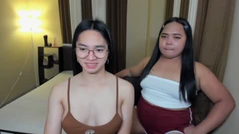 Snapshot of melayfoxx chatting on March 7, 2026, 2:03 pm melayfoxx online show from March 7, 2026, 2:03 pm