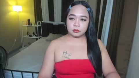 melayfoxx online show from May 5, 2026, 6:27 pm