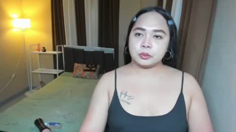 melayfoxx online show from May 8, 2026, 6:02 pm