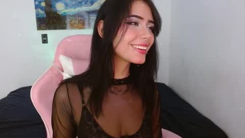 Snapshot of melhoneymoon chatting on October 2, 2025, 1:56 am Mel online show from October 2, 2025, 1:56 am