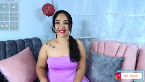    Independent model online show from September 14, 2025, 4:33 am